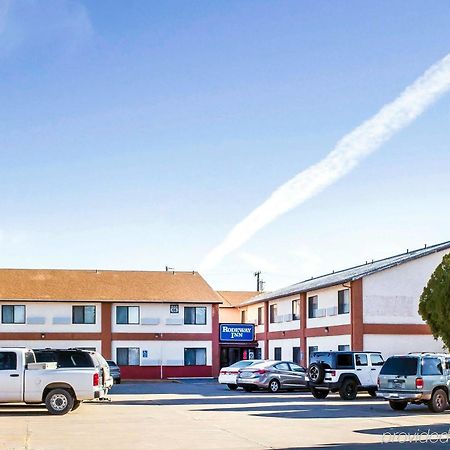 Rodeway Inn Winslow I-40 Exterior photo