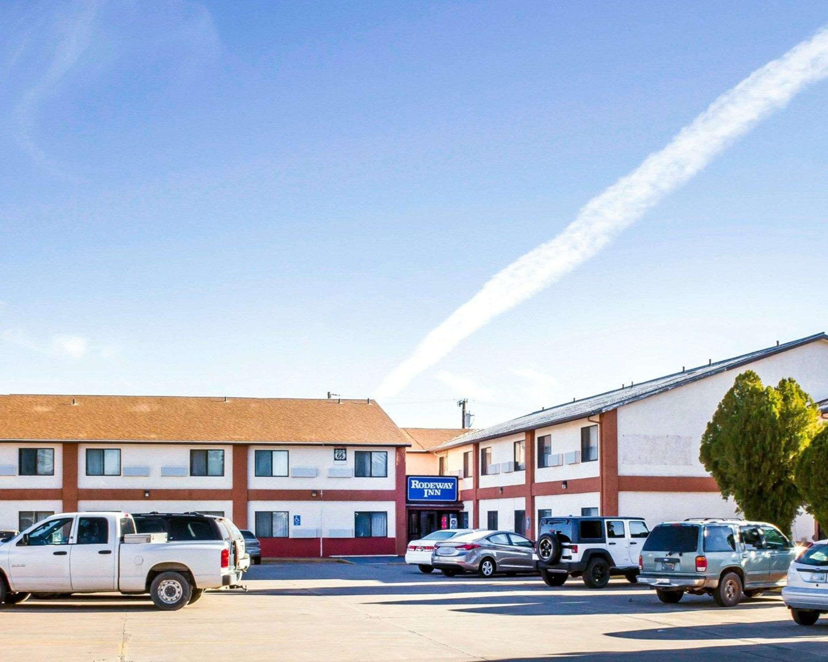 Rodeway Inn Winslow I-40 Exterior photo